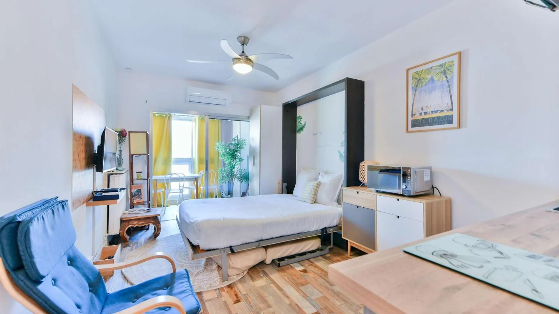 Apartment Le Festif Splendide Studio Avec Loggia Au Carre D'Or, Une Joie Speciale Pour Deux Cannes